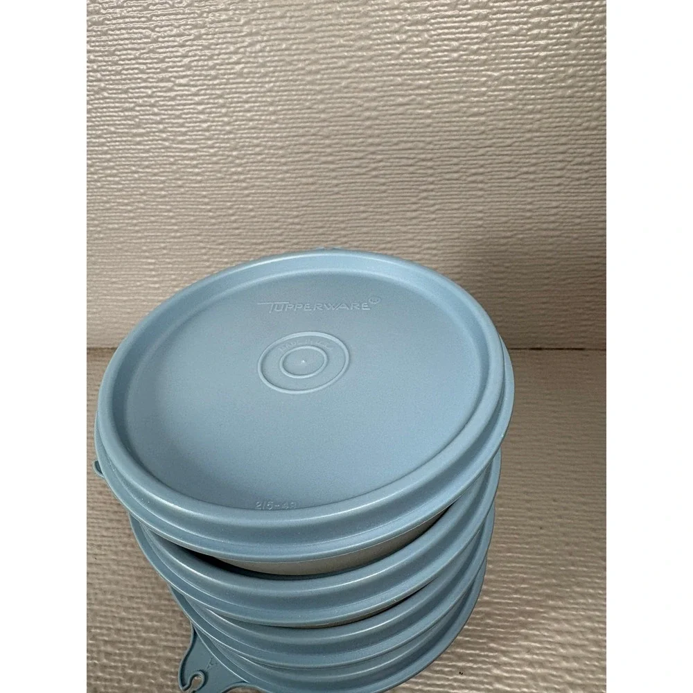 Vintage‎ Tupperware Snack Cups with Blue Lids Set of 4 USA